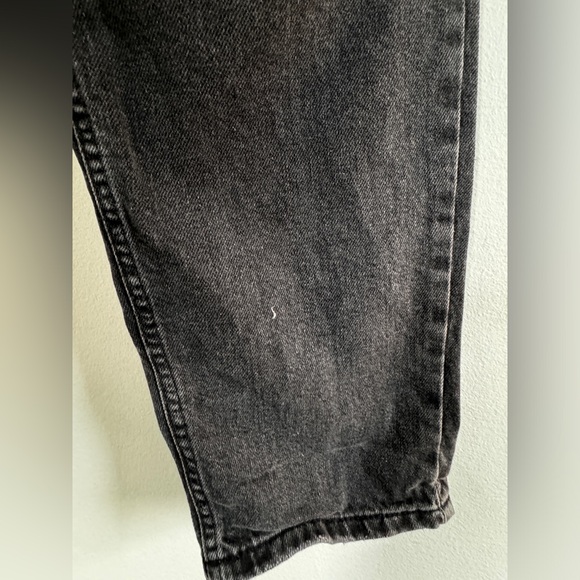 BDG Urban Outfitters High-Rise Mom Jean in Washed Grey Black US 32 - Picture 6 of 8
